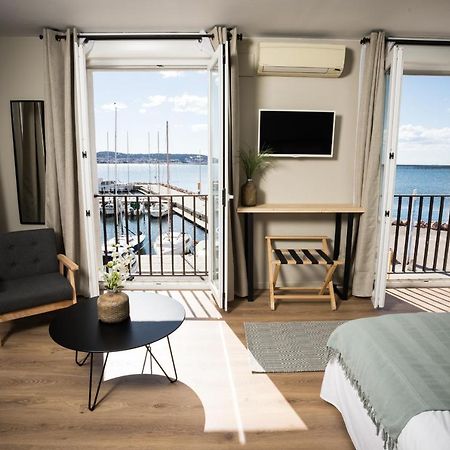 A La Voile Blanche Hotel Бузиг Екстериор снимка