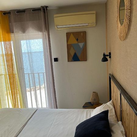 A La Voile Blanche Hotel Бузиг Екстериор снимка