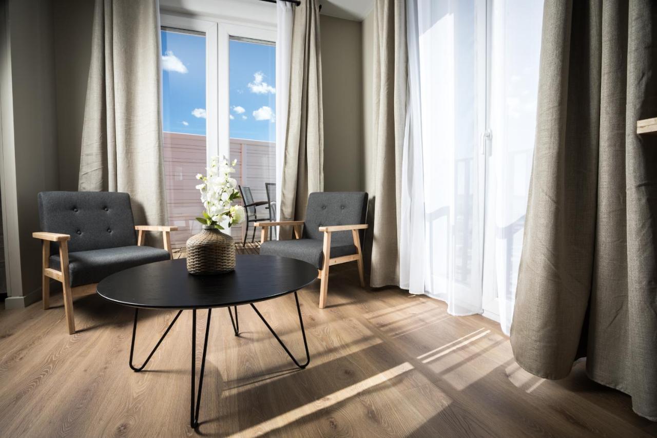 A La Voile Blanche Hotel Бузиг Екстериор снимка
