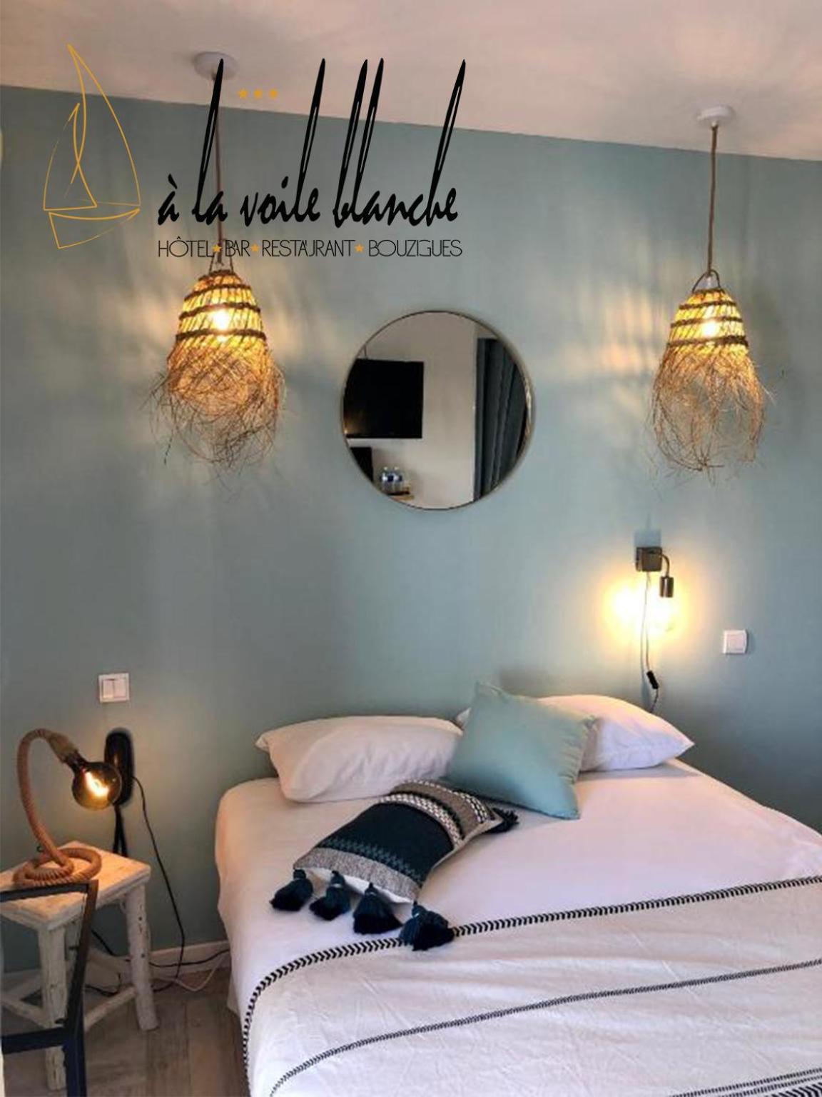A La Voile Blanche Hotel Бузиг Екстериор снимка